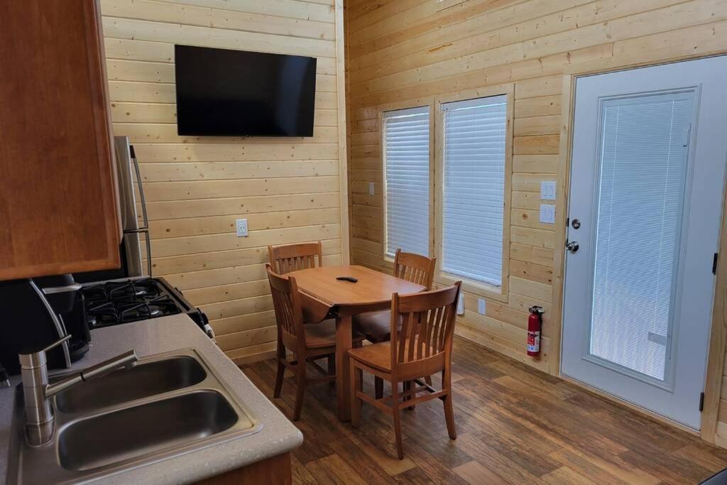076 Tiny Home Nr Grand Canyon South Rim Sleeps 8 Валле Экстерьер фото